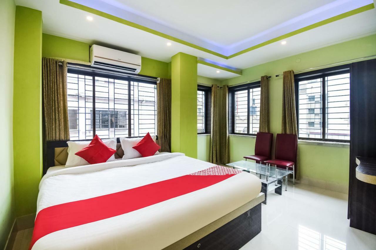 Oyo 42659 The Ruby 3* Kolkata