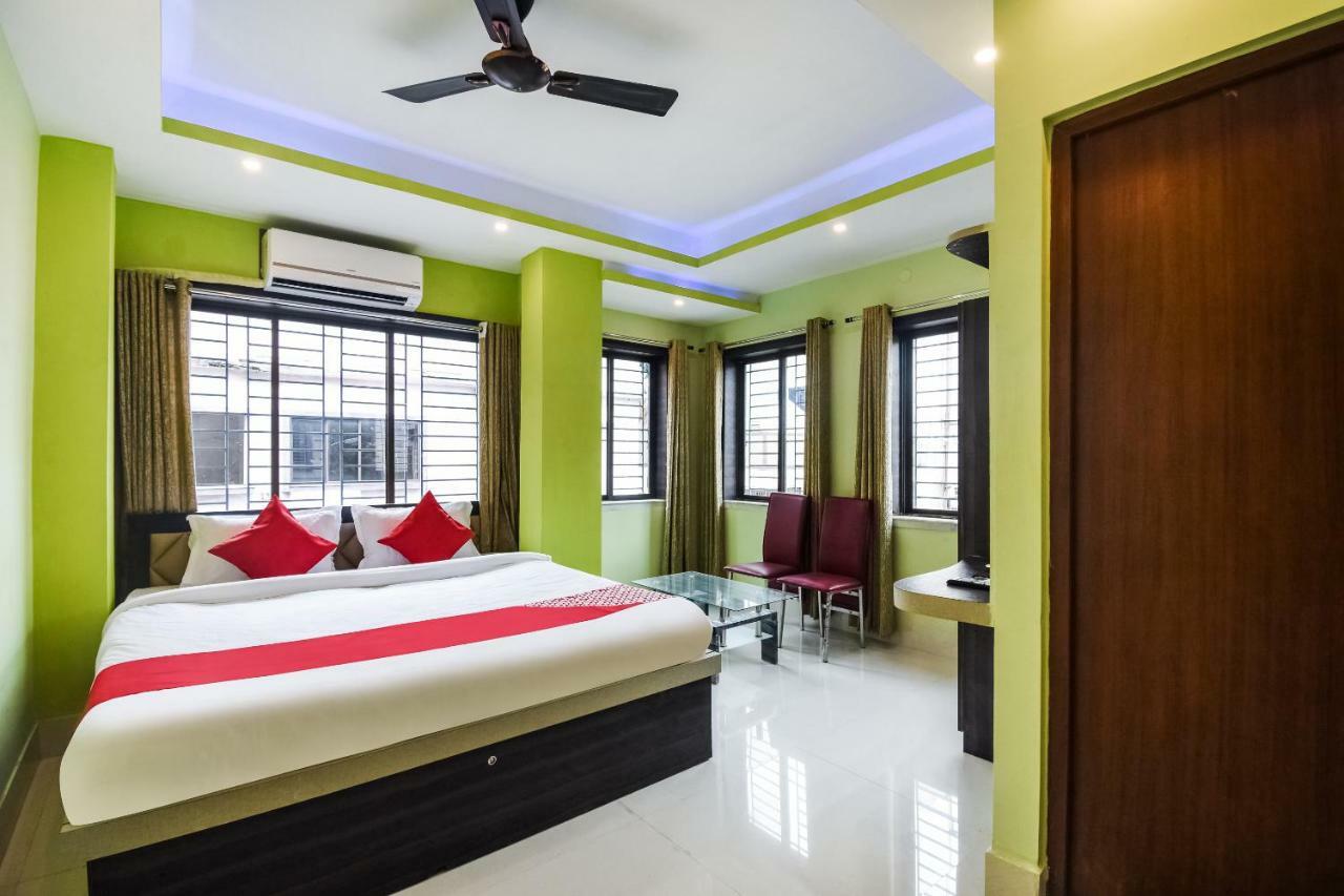 Hotel Oyo 42659 The Ruby Kolkata